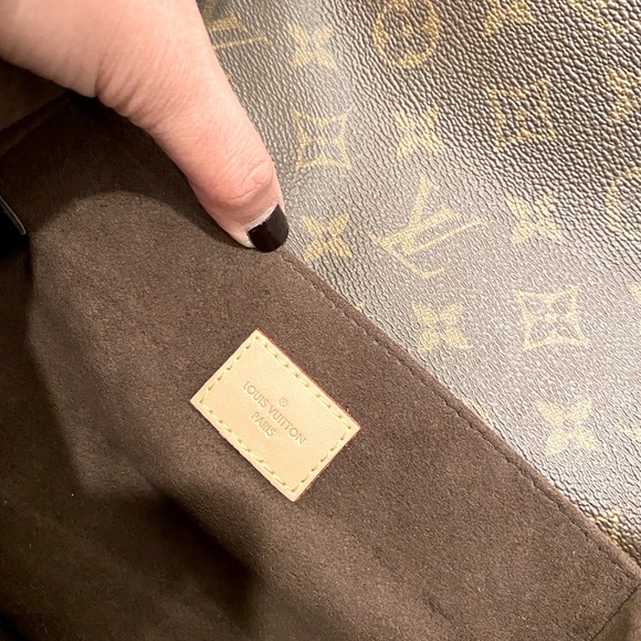 ❌SOLD❌ Louis Vuitton Pochette Metis Monogram - Picture 3 of 16